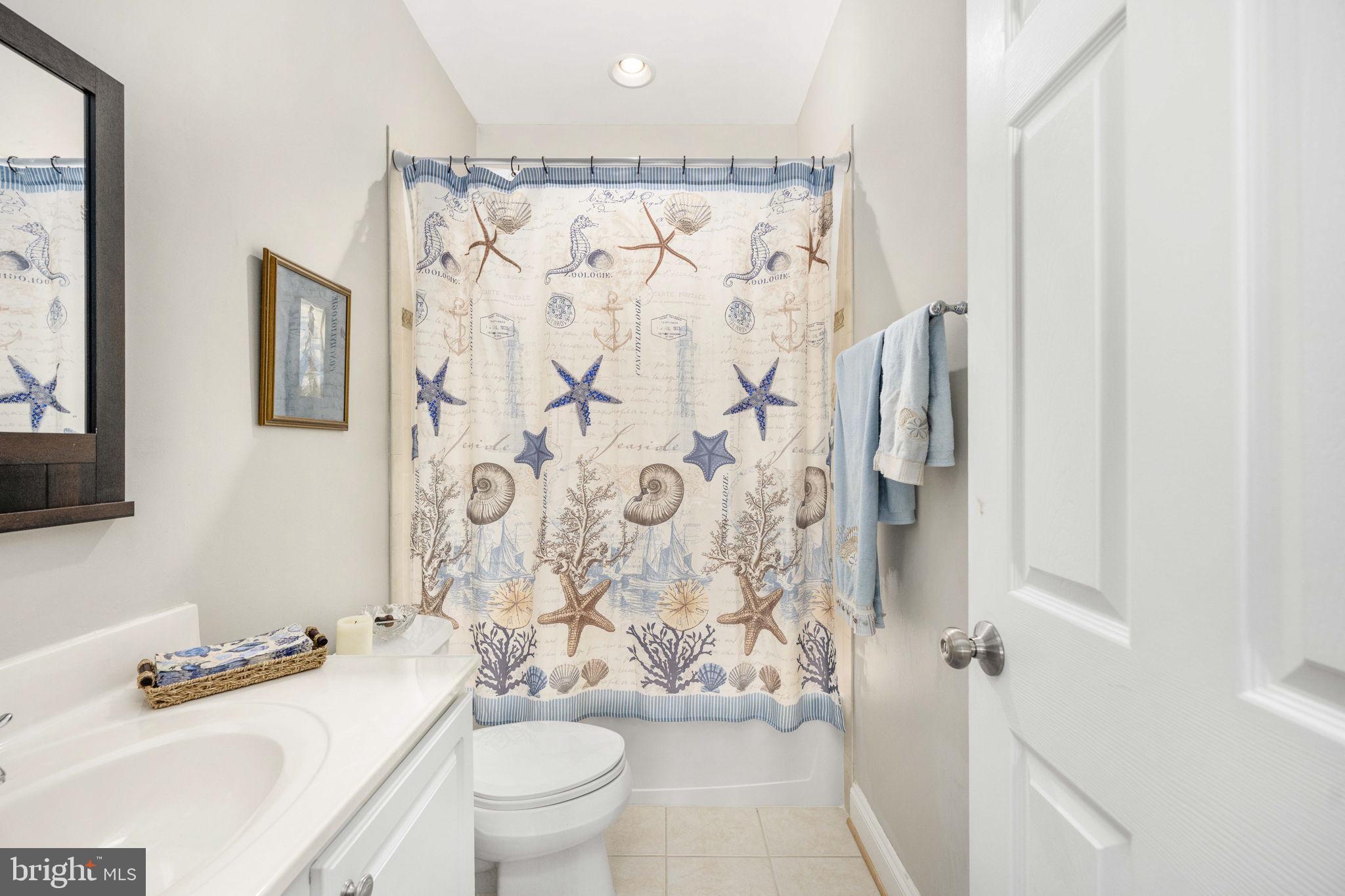 VIRGINIA HERITAGE AT LEE'S PARK - Residential