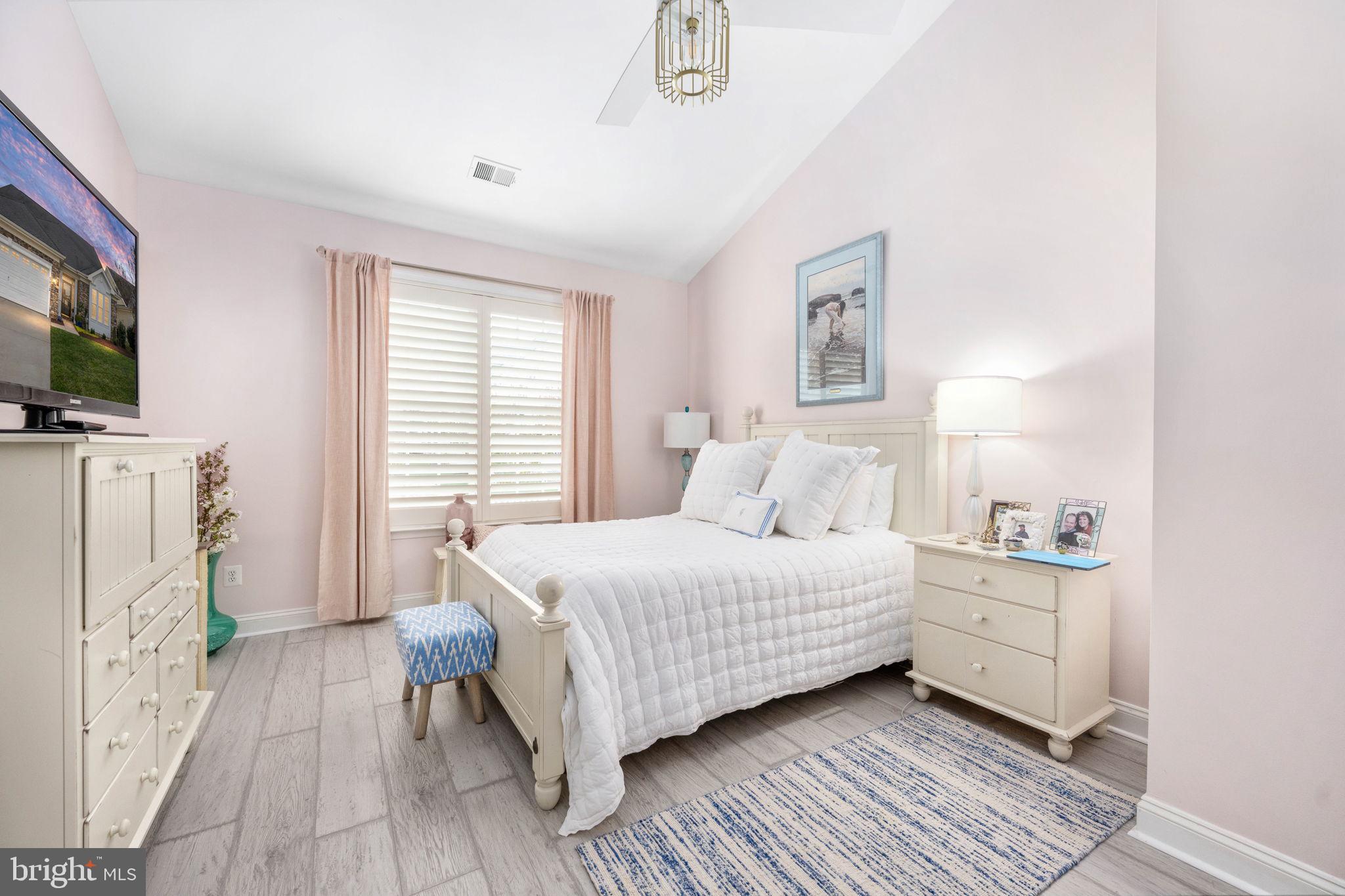 VIRGINIA HERITAGE AT LEE'S PARK - Residential