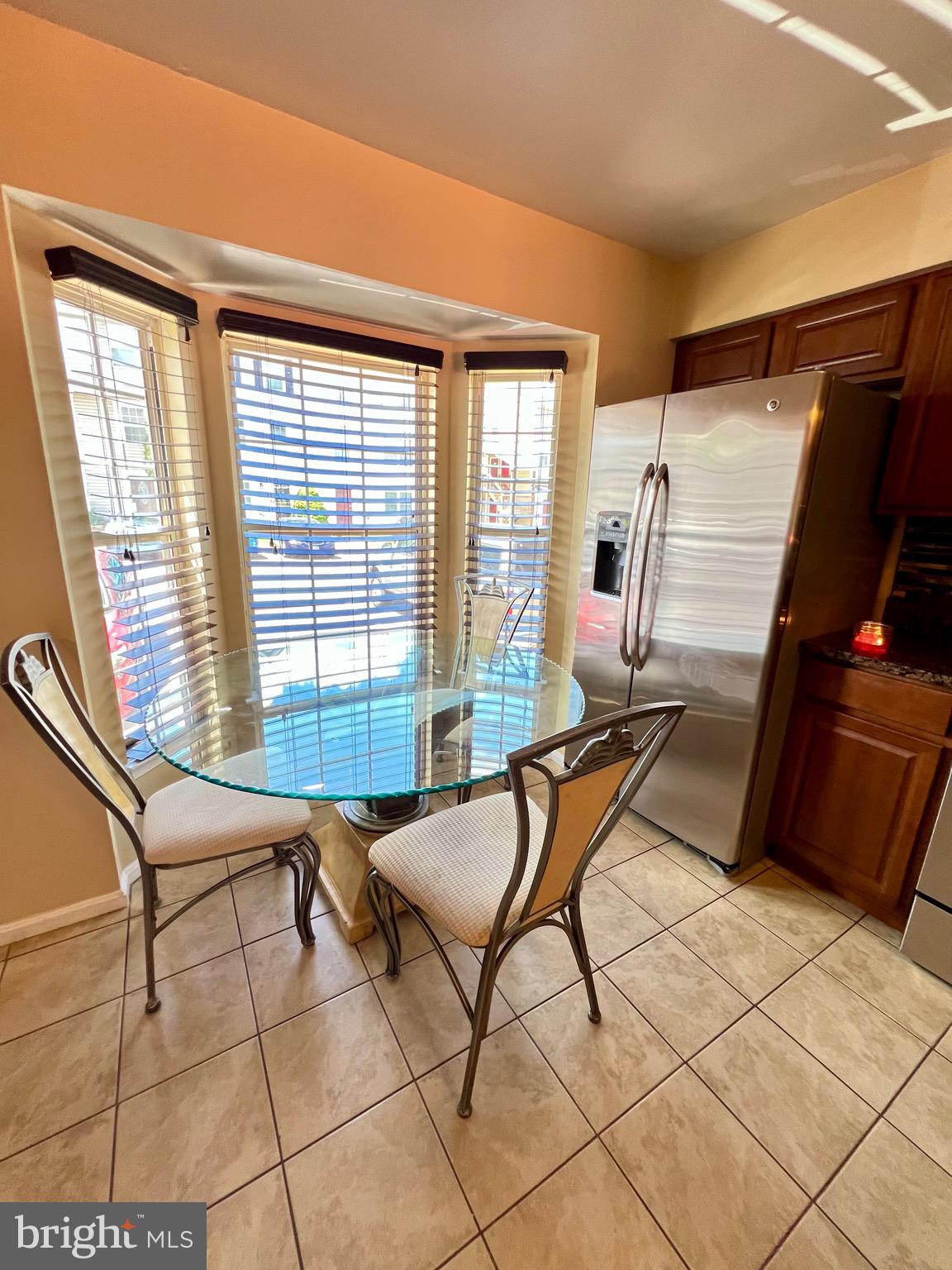 324 MOSEBY CT
