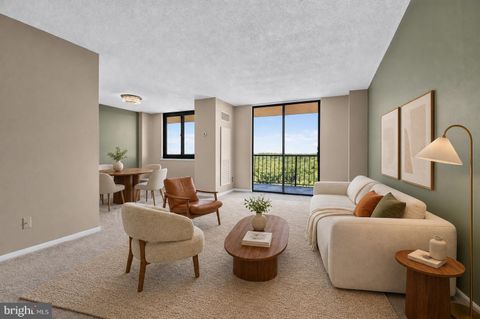Condo For Sale - 7420 Westlake Terrace #B-1406<br/> BETHESDA, MD 20817