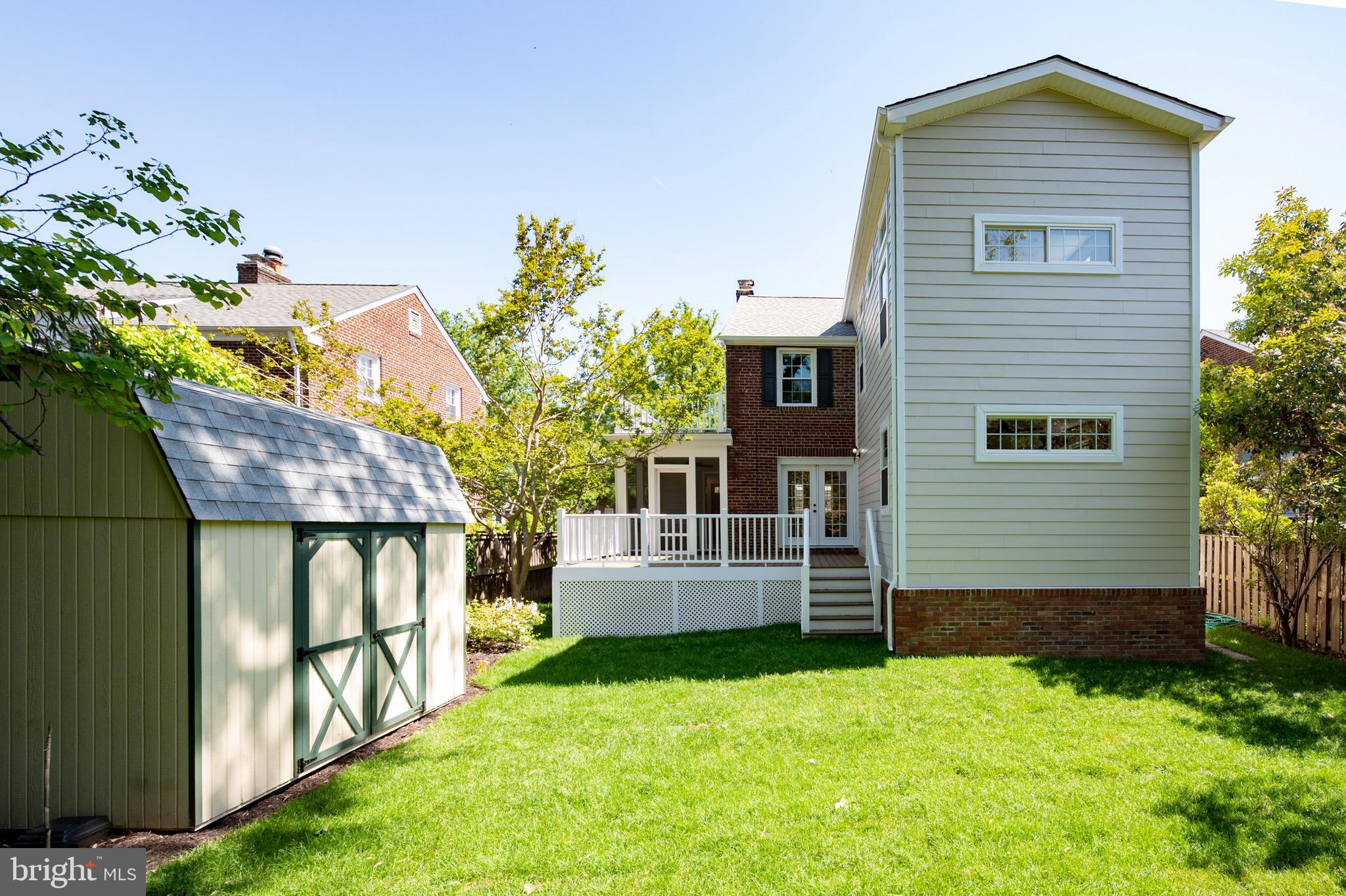 DEL RAY/ROSEMONT - Residential