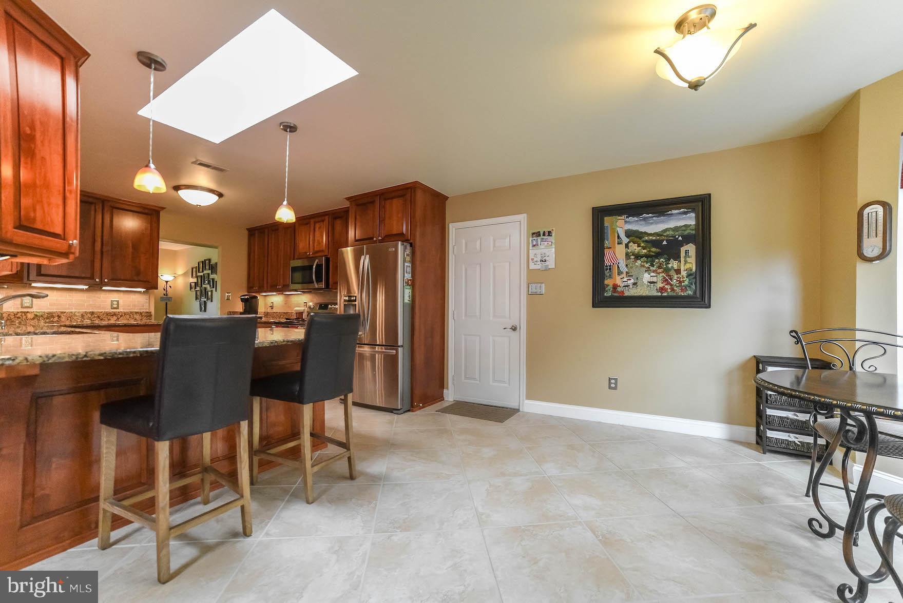 ALGONQUIN VILLAGE - Residential