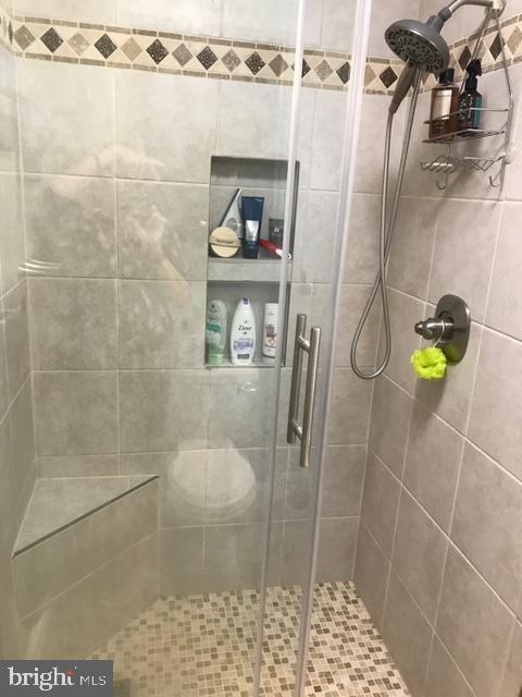 ALGONQUIN VILLAGE - Residential