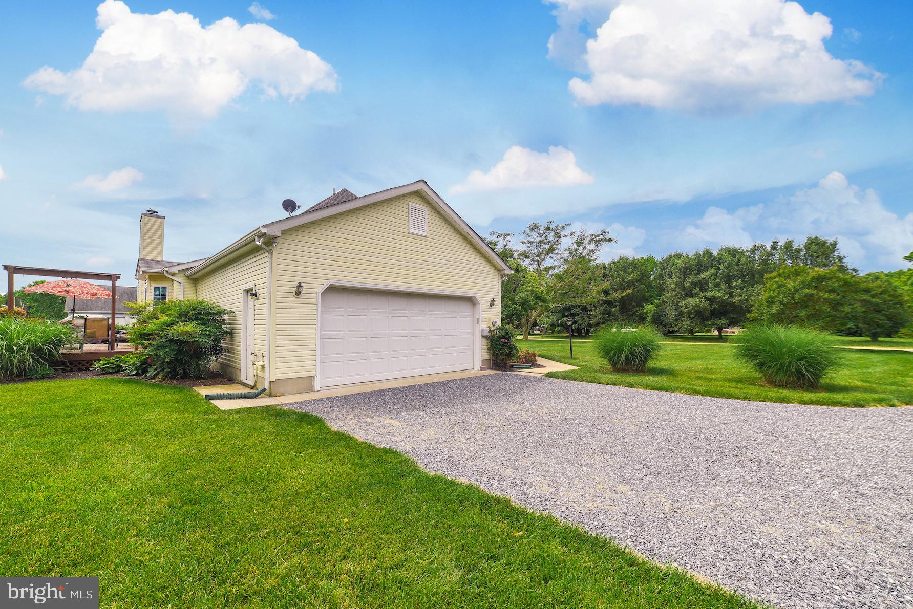 ALGONQUIN VILLAGE - Residential