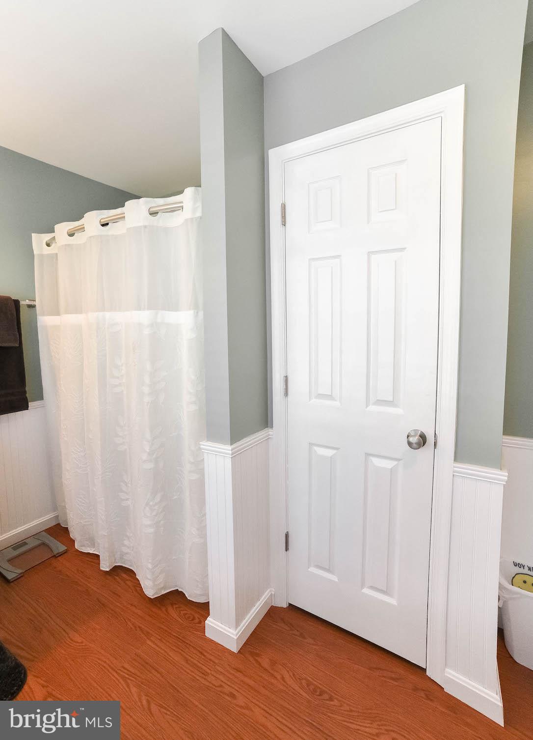 ALGONQUIN VILLAGE - Residential