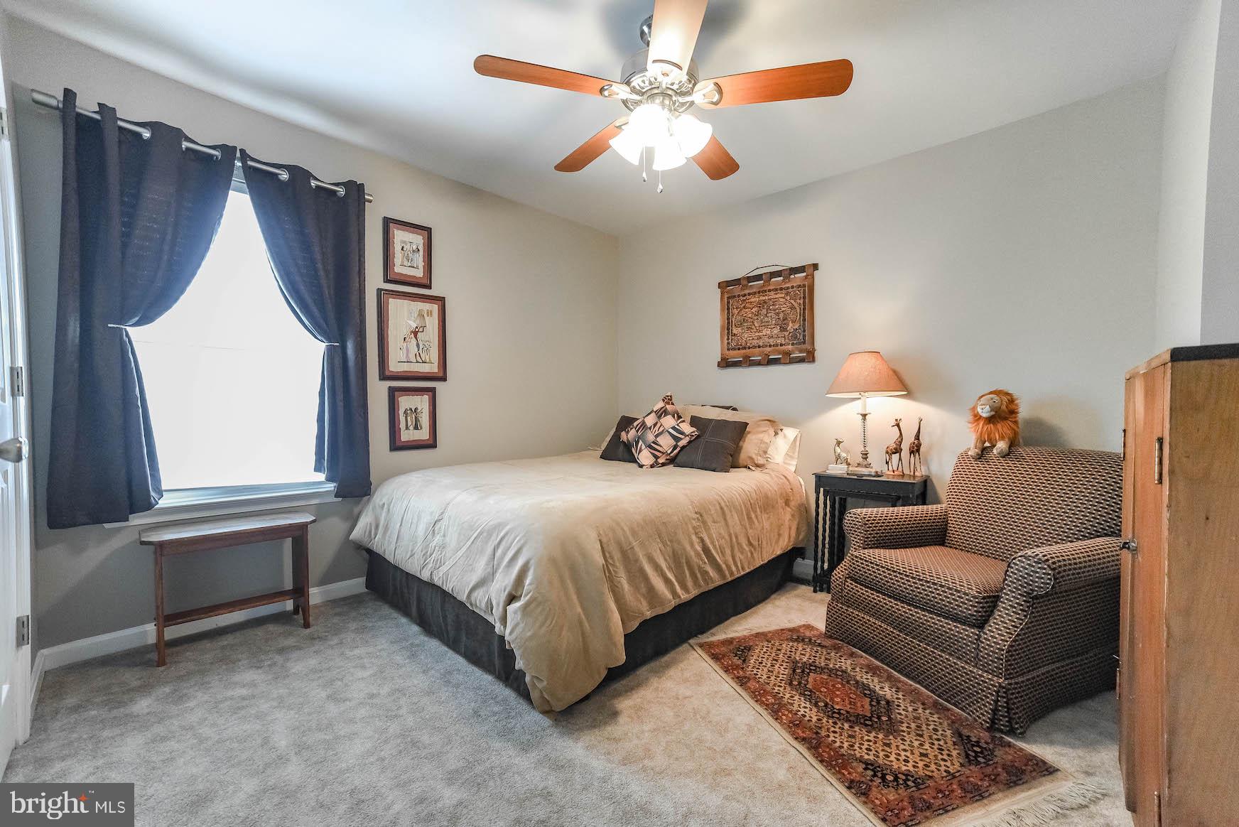 ALGONQUIN VILLAGE - Residential