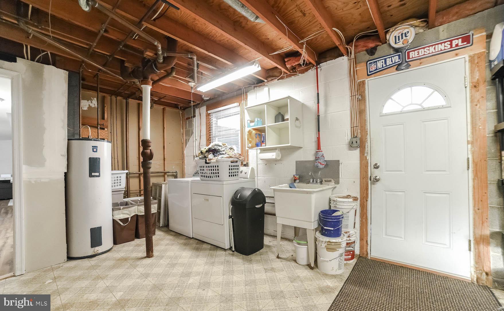 MT CARMEL ESTATES - Residential