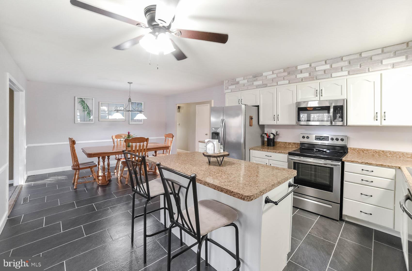 MT CARMEL ESTATES - Residential