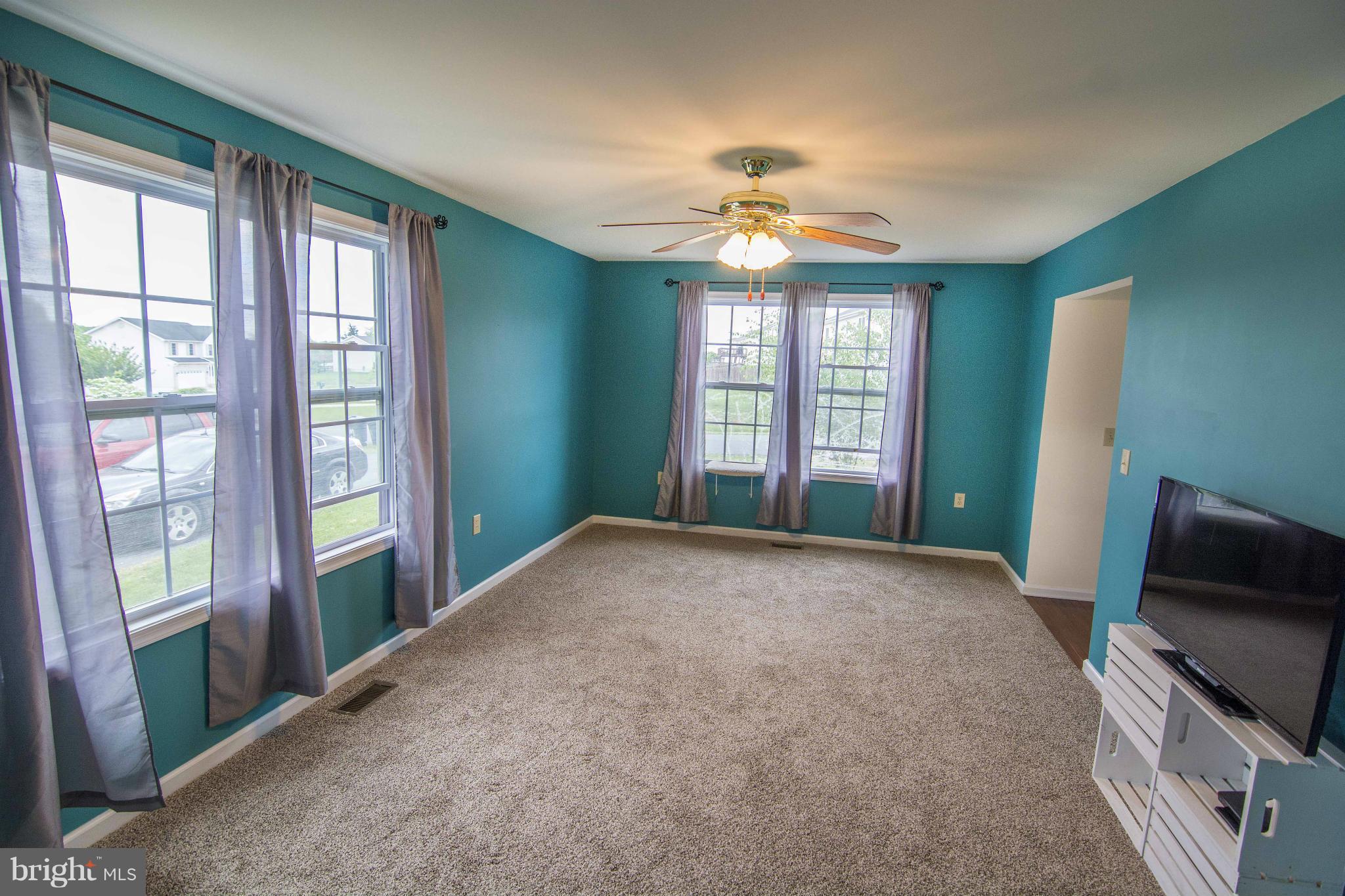 INWOOD MEADOWS - Residential