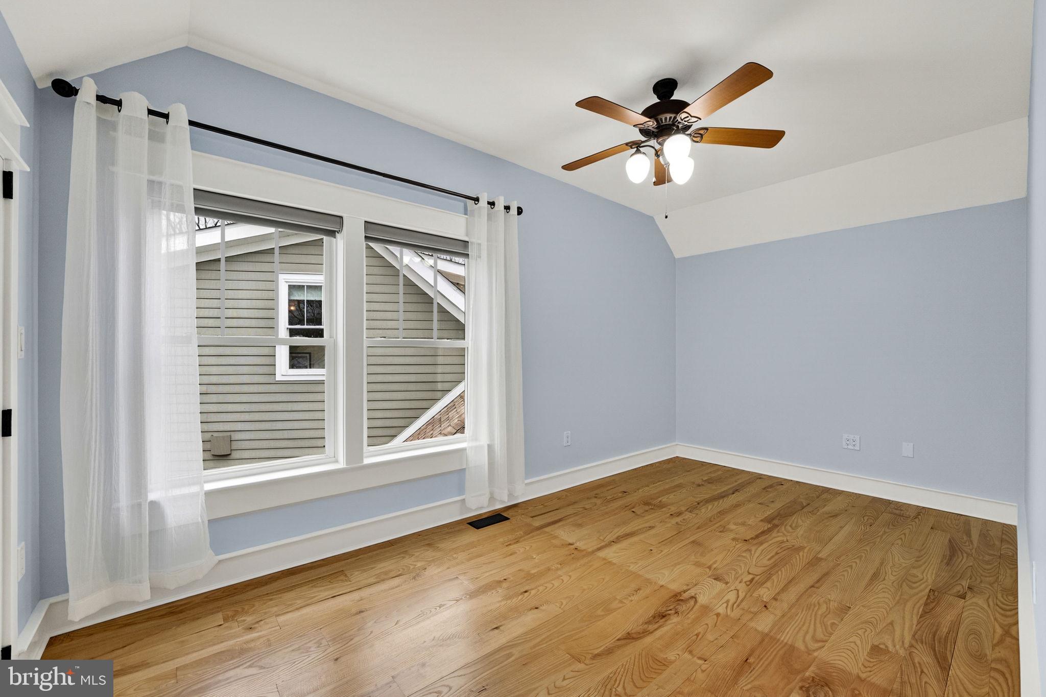 SHEPHERDSTOWN - Residential