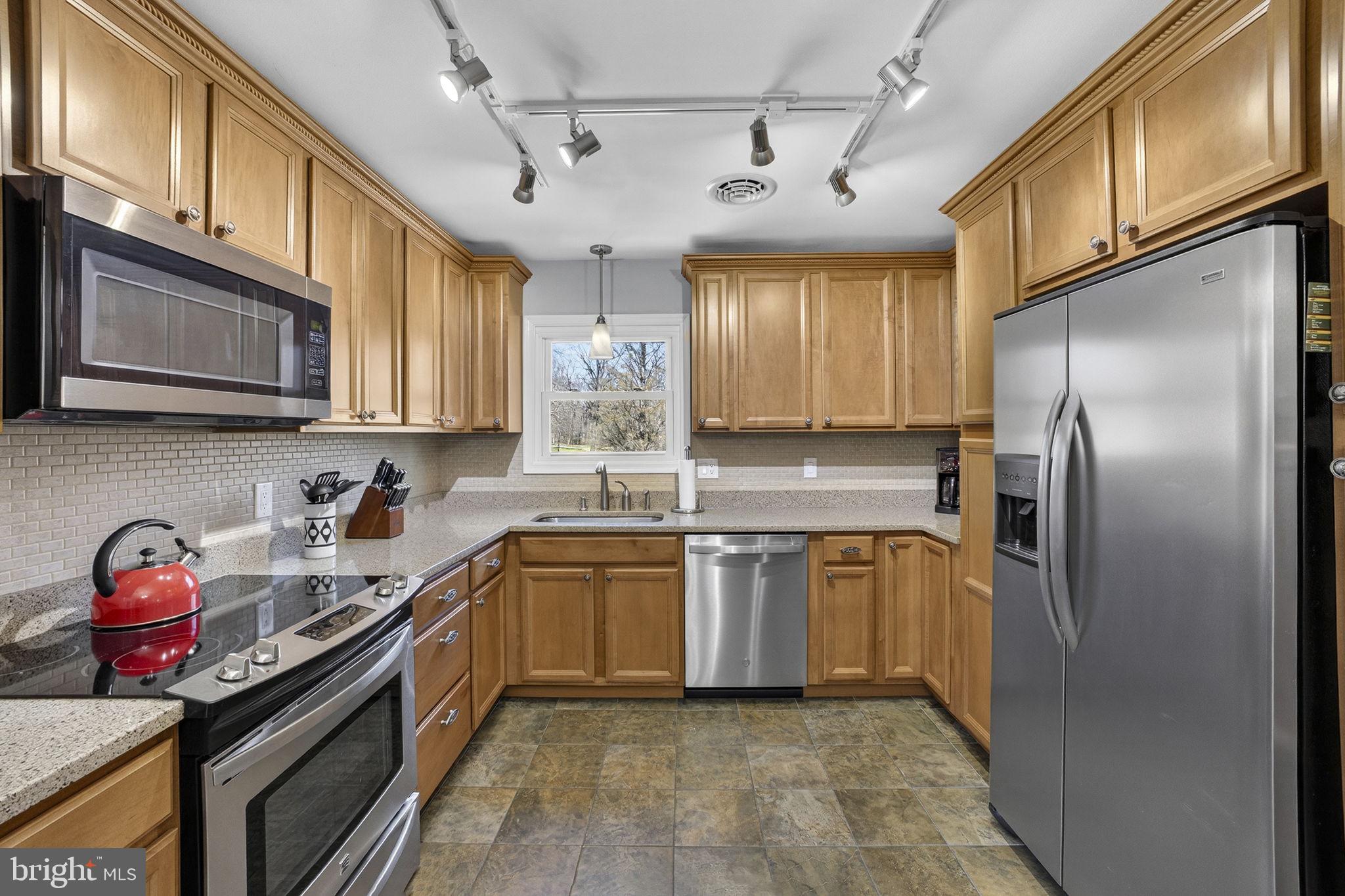 SHEPHERDSTOWN - Residential