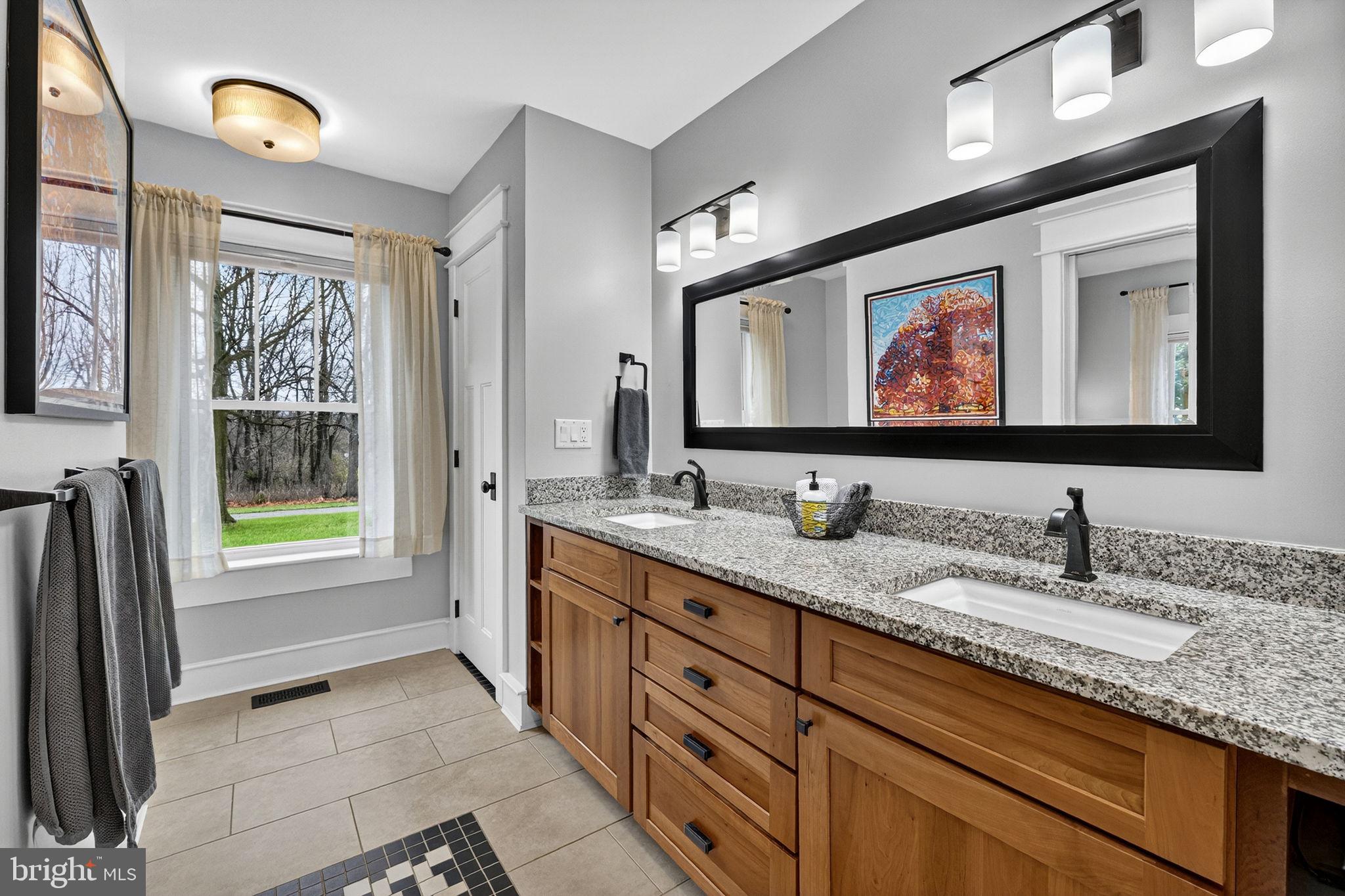 SHEPHERDSTOWN - Residential