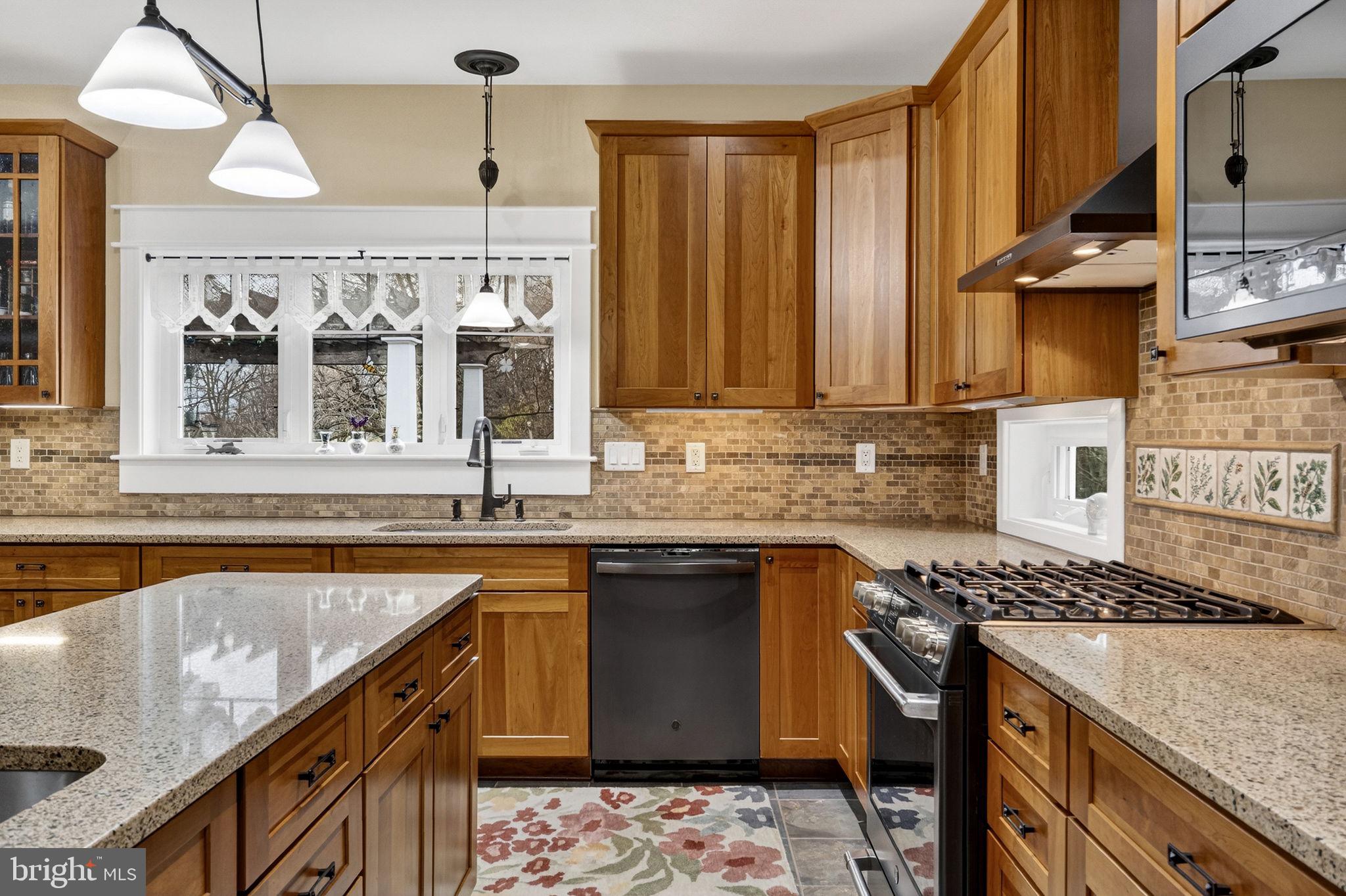 SHEPHERDSTOWN - Residential