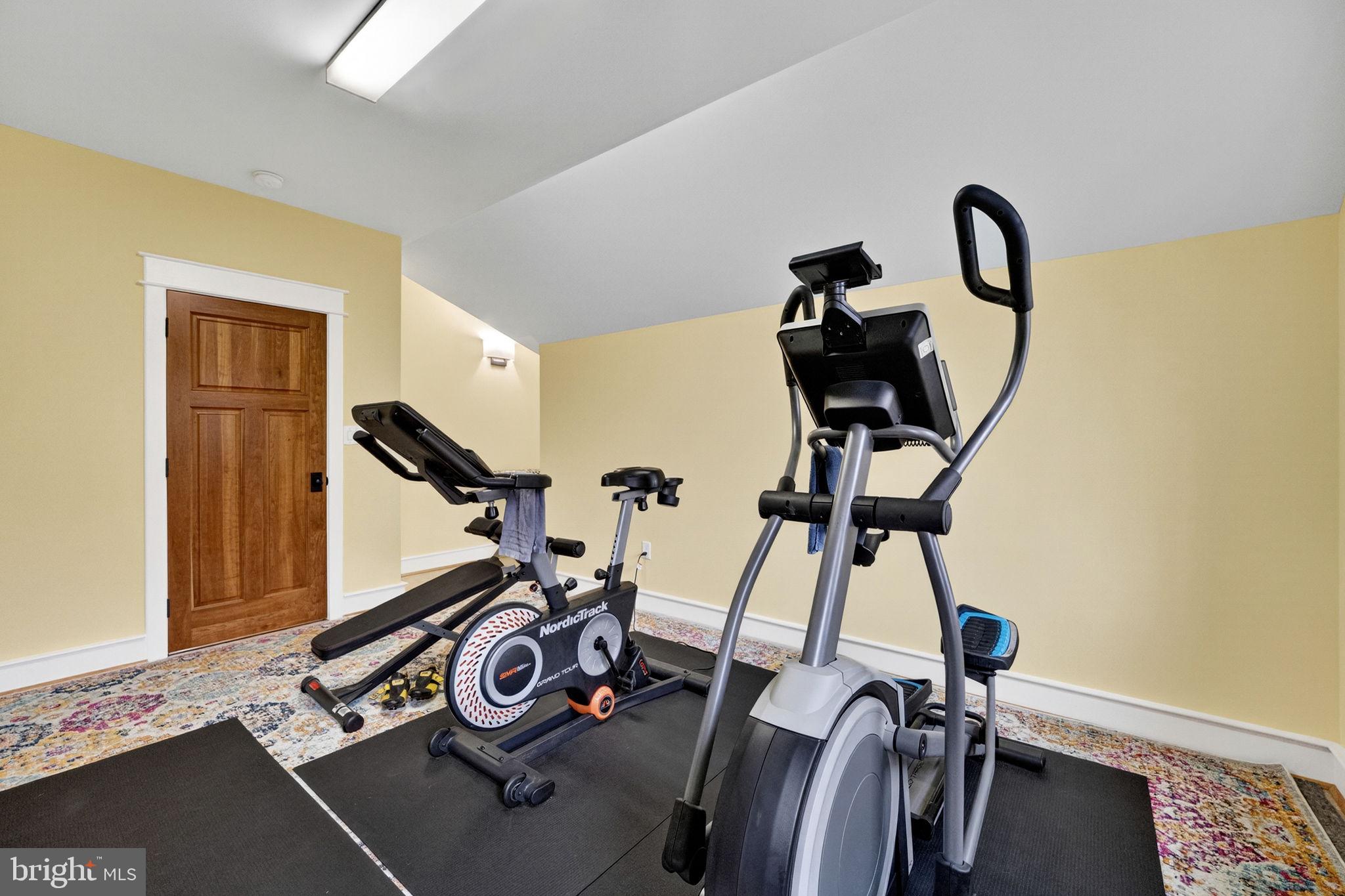 SHEPHERDSTOWN - Residential