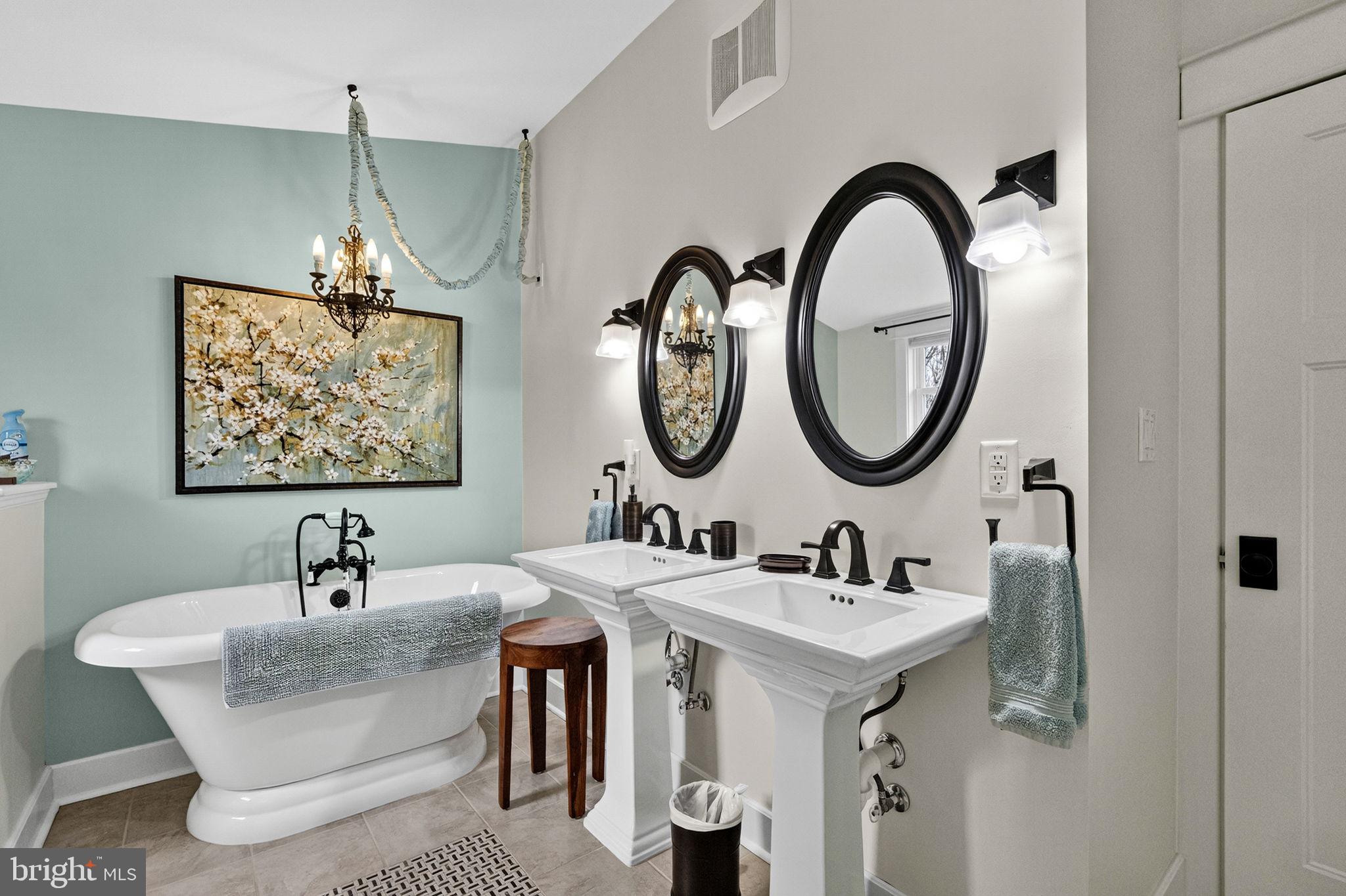 SHEPHERDSTOWN - Residential