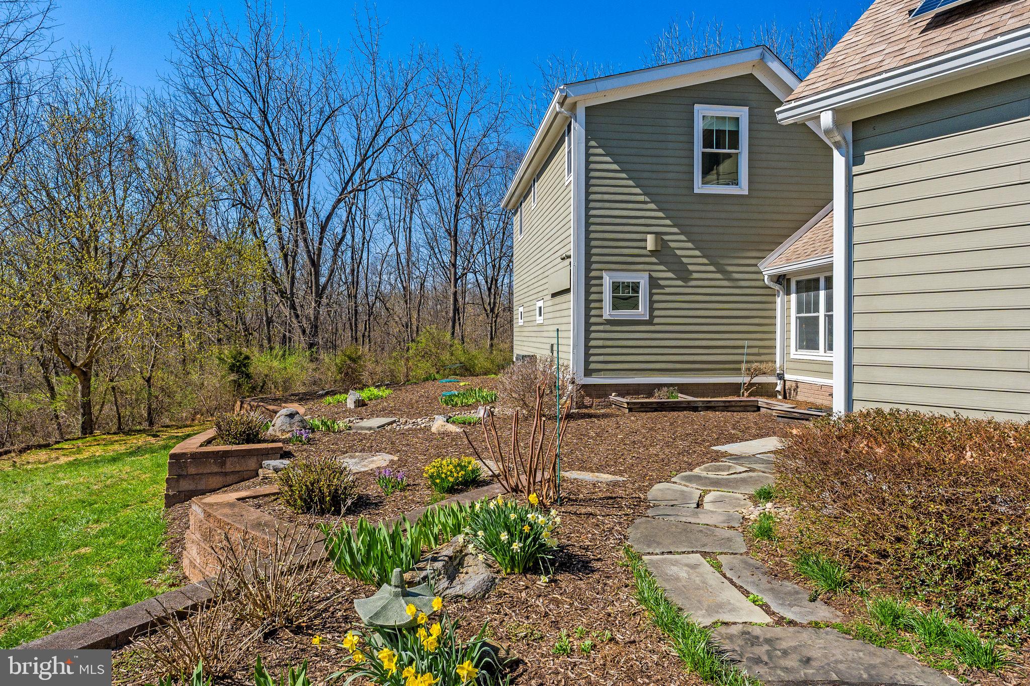 SHEPHERDSTOWN - Residential