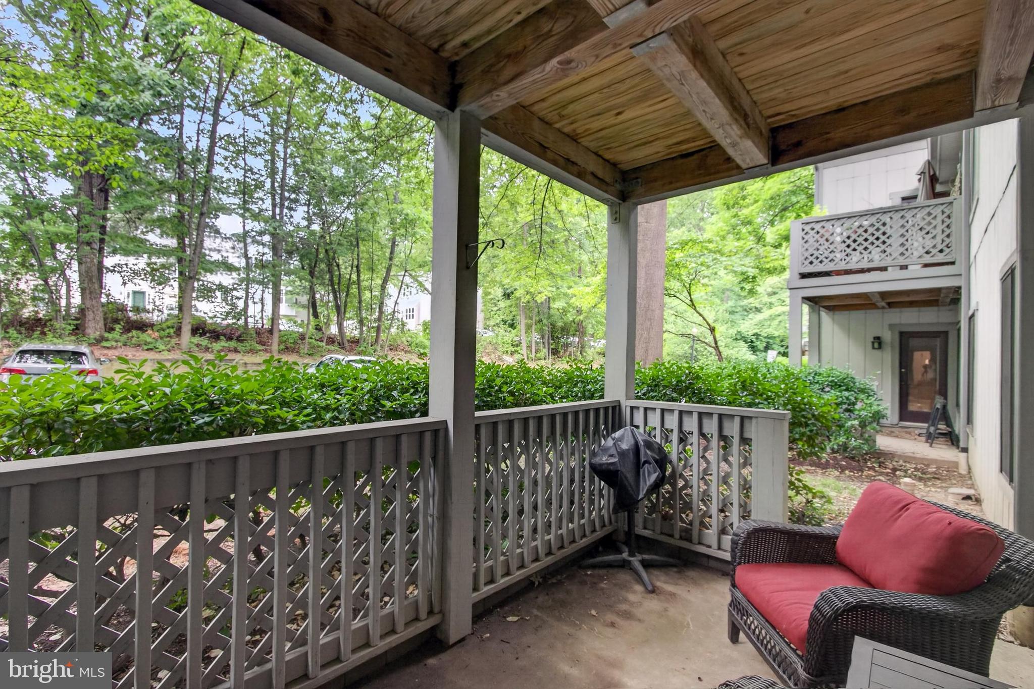 HUNTERS CROSSING - Residential