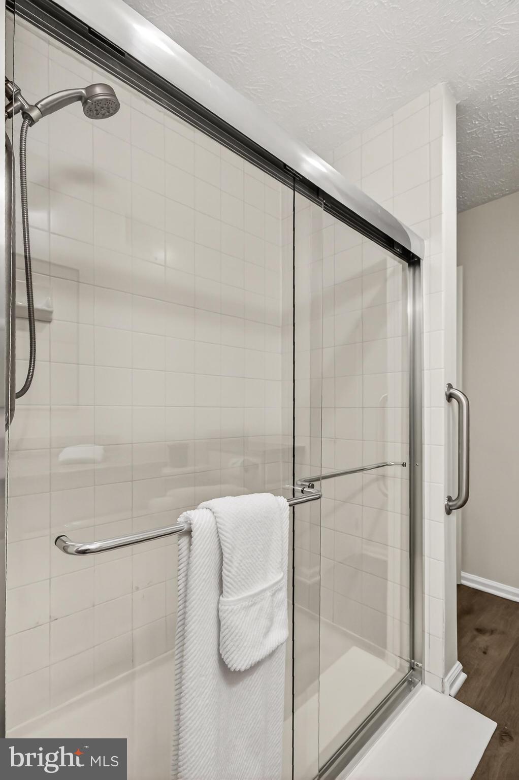 HUNTERS CROSSING - Residential