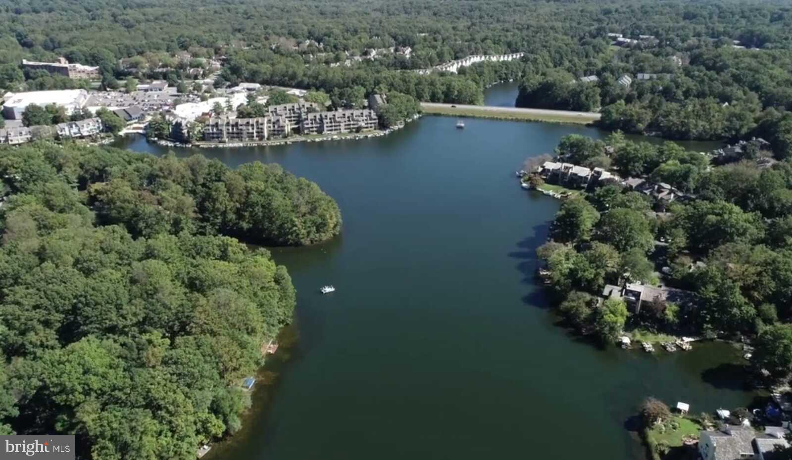 HUNTERS CROSSING - Residential
