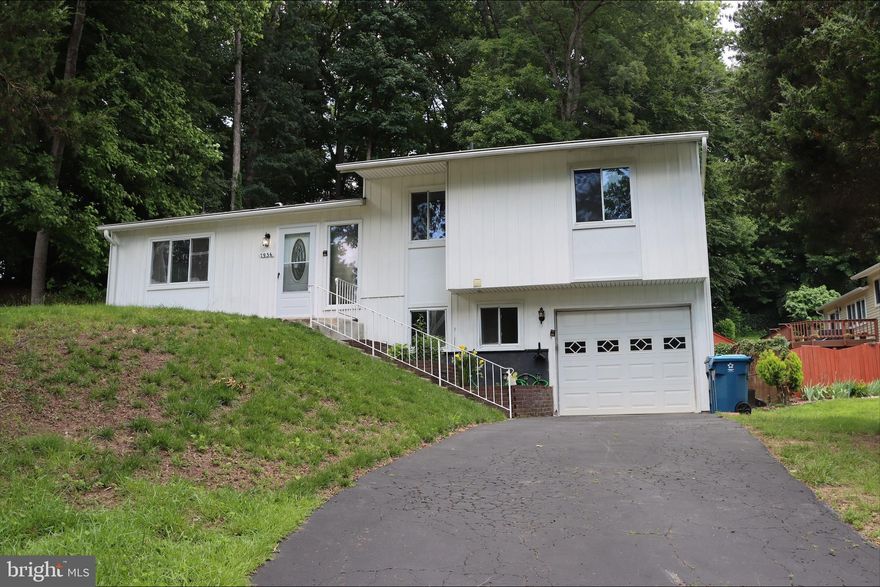 Revised price !!Back on the market! Buyers defaulted...Wonderfully updated home in Quiet Springfield Neighborhood minutes from Fairfax County Parkway or I95. So much love has gone into updating this home. Wood flooring throughout all 1st levels and updated full baths. The Updated Kitchen features Modern Appliances, Ample Counter Space and a Convenient Island for Meal Preparation. The Home Offers 4 Cozy Bedrooms. Primary Bedroom includes En-Suite Bathroom.
two updated freshly painted  Bedroom and updated  Full Bath. 
The bright open kitchen has a nice breakfast area and the spacious living room .
On the lower level you'll find a full bath and fourth bedroom.
This prime location offers easy access to Washington, D.C., and is conveniently close to Fairfax County Parkway, I-95, I-495, Ft Belvoir, and the VRE.