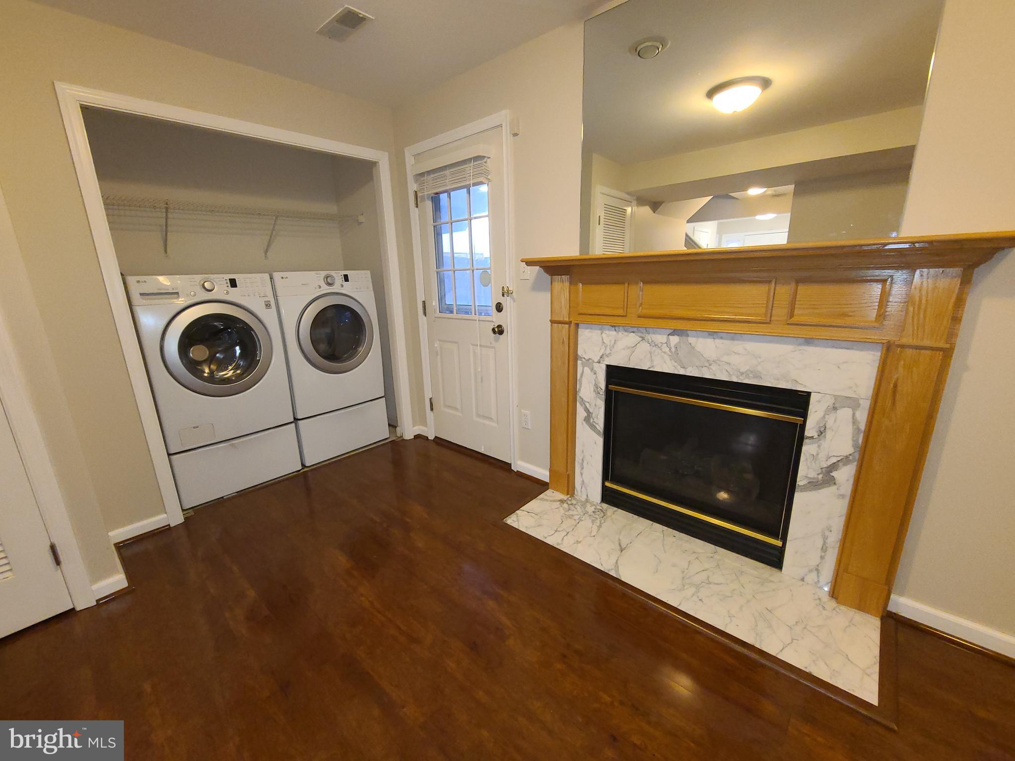 JAPONICA - Residential