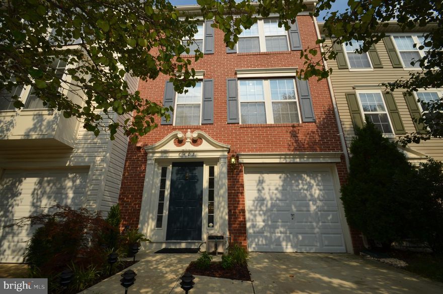 IMMACULATE 3BR, GARAGE TOWNHOME IN SPRINGFIELD......SPACIOUS LIV & DIN RM W/ BEAUTIFUL WOOD FLOORING......FULLY UPDATED KIT W/ STAINLESS GOURMET APPLIANCES, SILESTONE & CTR ISLAND.....BREAKFAST AREA W/ WALKOUT TO RELAXING SUNDECK.....LARGE MBR SUITE W/ WALK-IN CLOSET... REC RM W/ WOOD FLRS, GAS FIREPLACE & WALKOUT TO BRICK PATIO & FENCED BACKYARD..NEW LIGHTING...NEW LVP FLOORING IN MASTER AND HALL BATH....NEWER AC/FURNACE & WATER HEATER.....WALK TO COMMUNITY POOL...AMPLE PARKING ON ENTRANCE ROAD......EASY ACCESS TO BELTWAY, METRO BUS STOP, MULTIPLE METRO STNS & OLD TOWN...ON THE MARKET 13 FEB...HURRY