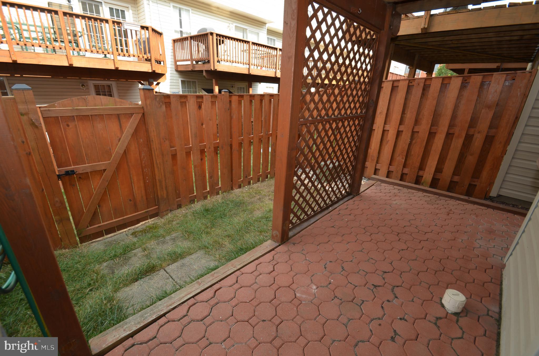 JAPONICA - Residential