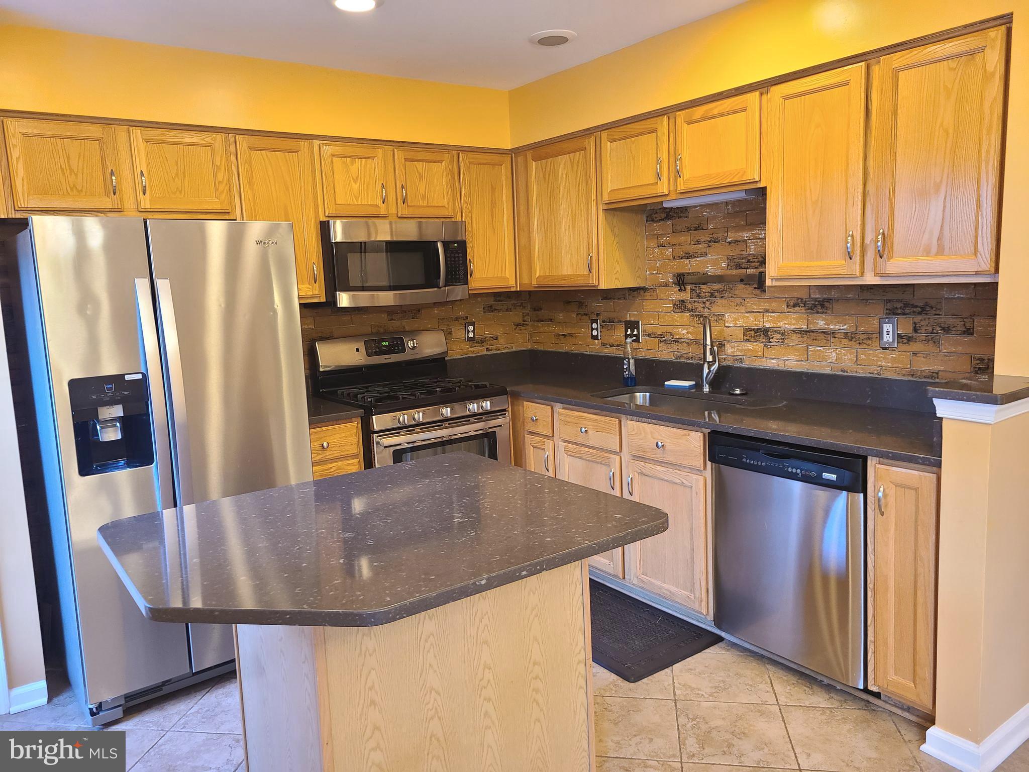 JAPONICA - Residential