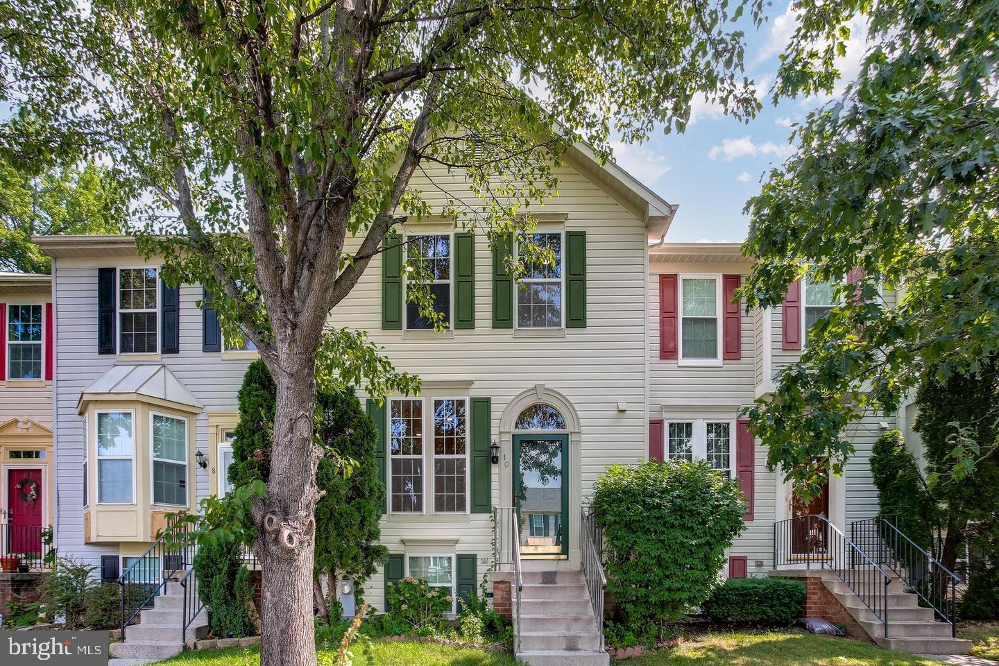 VILLAGE OF PAWNEE - Residential Lease