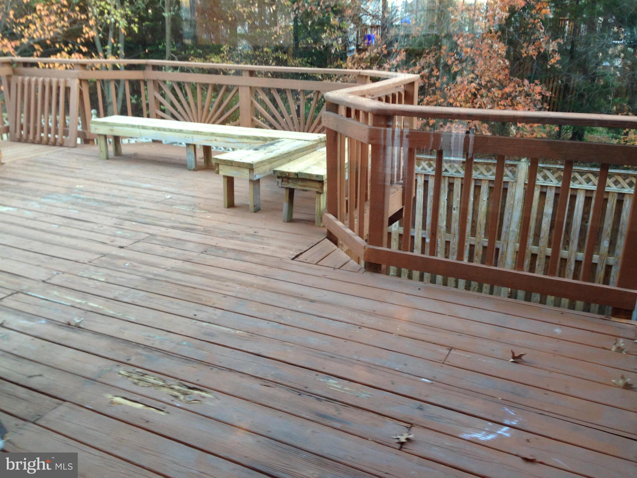 MANCHESTER LAKES - Residential Lease