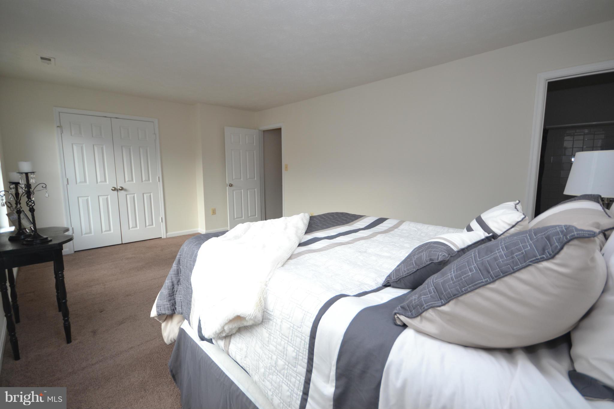 POTOMAC HILLS - Residential