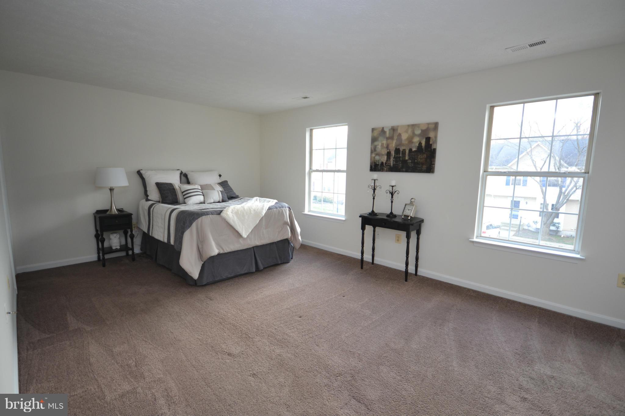 POTOMAC HILLS - Residential