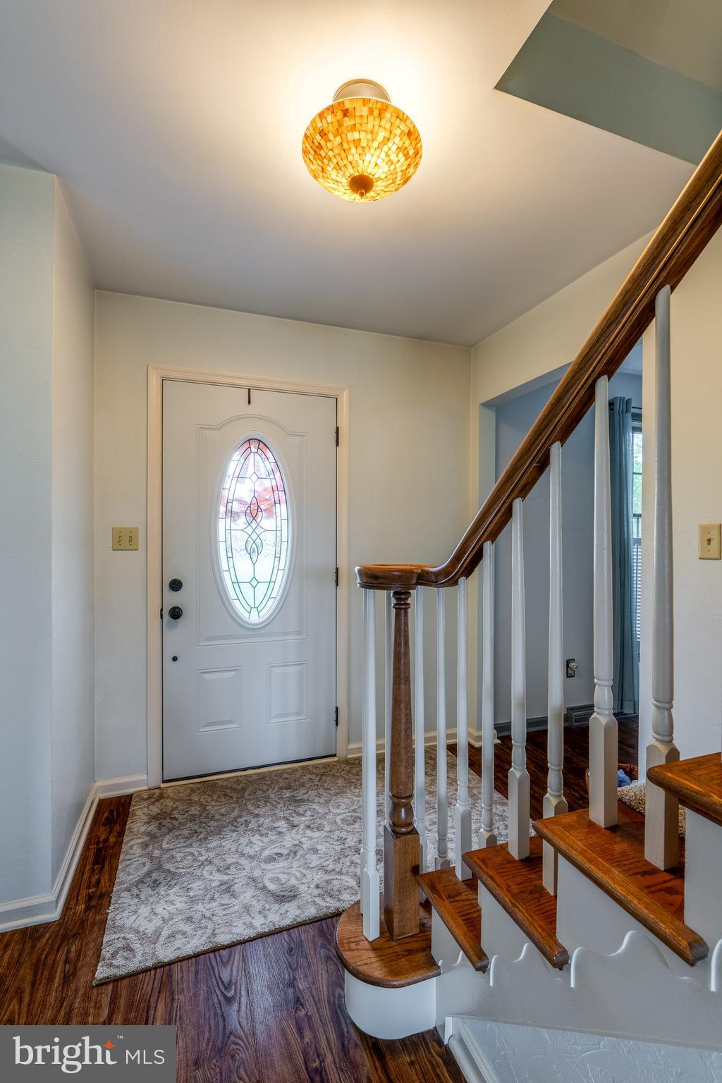 COUNTRY MANOR ESTATES - Residential