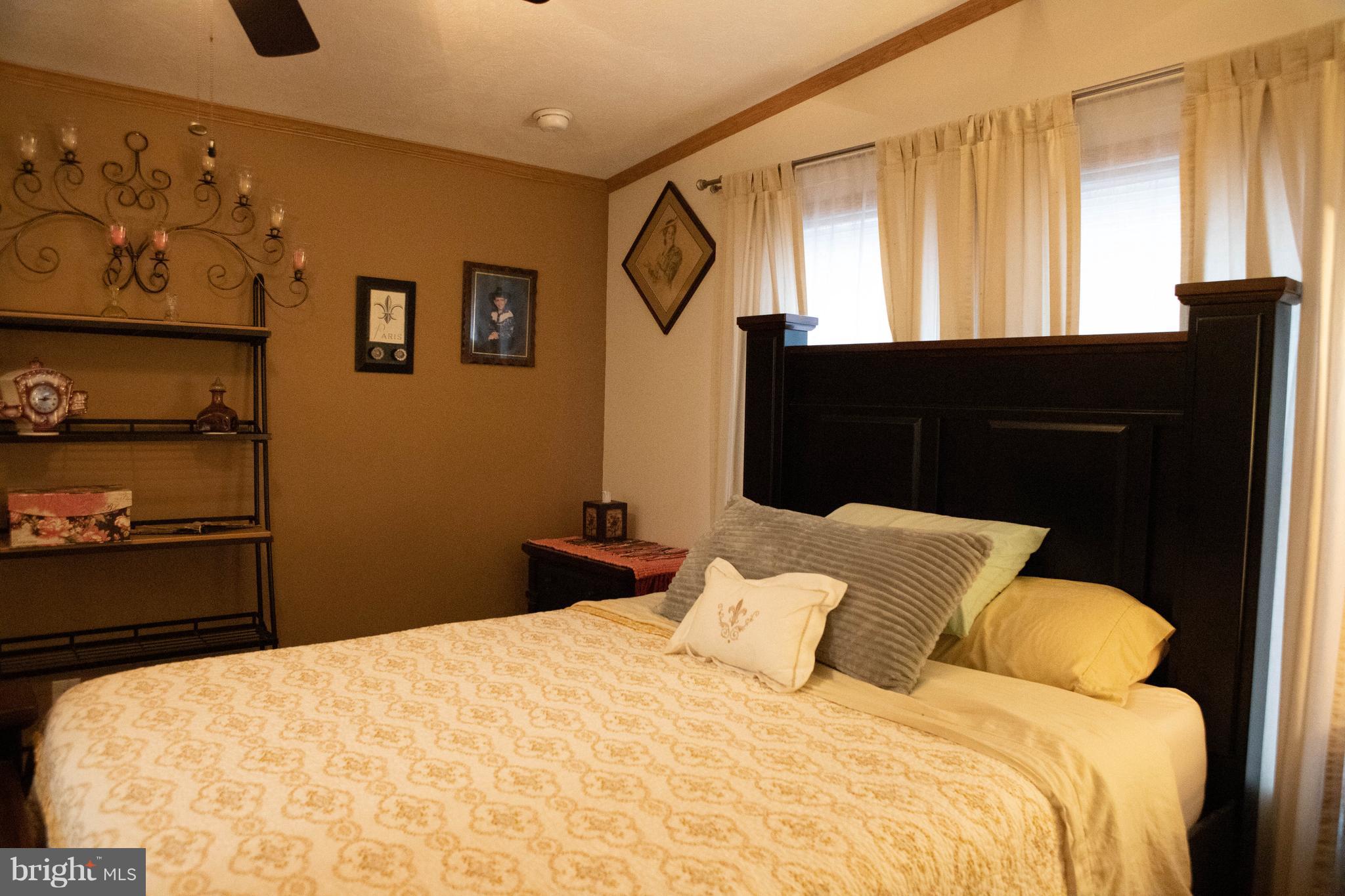 PHEASANT RIDGE - Residential