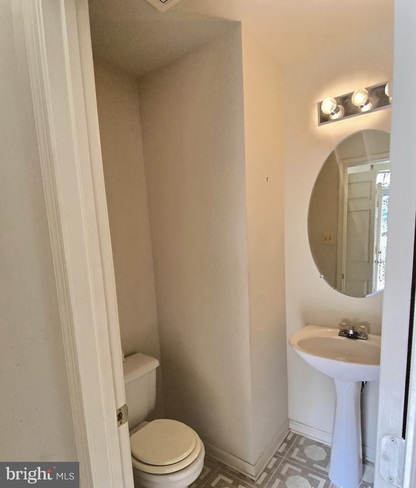 SUBURBIA - Residential