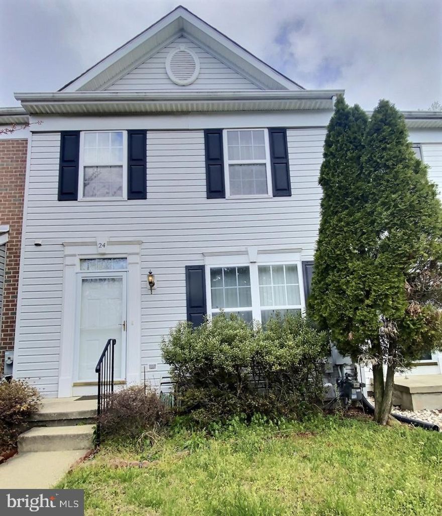 Beautiful townhome in sought-after Timbergrove community. 3 BR, 2.5 bath on 3 levels. Wide-plank hardwood floor throughout  with carpet on the stairs. Large eat-in kitchen with space for a  table walks out to 14x18 deck with private setting backing to woods. Master Bedroom with large bath and, walk-in closet. Walkout Basement family room with a fireplace and a room that can be used as a bedroom. Lots of storage. Close to shopping & major routes.