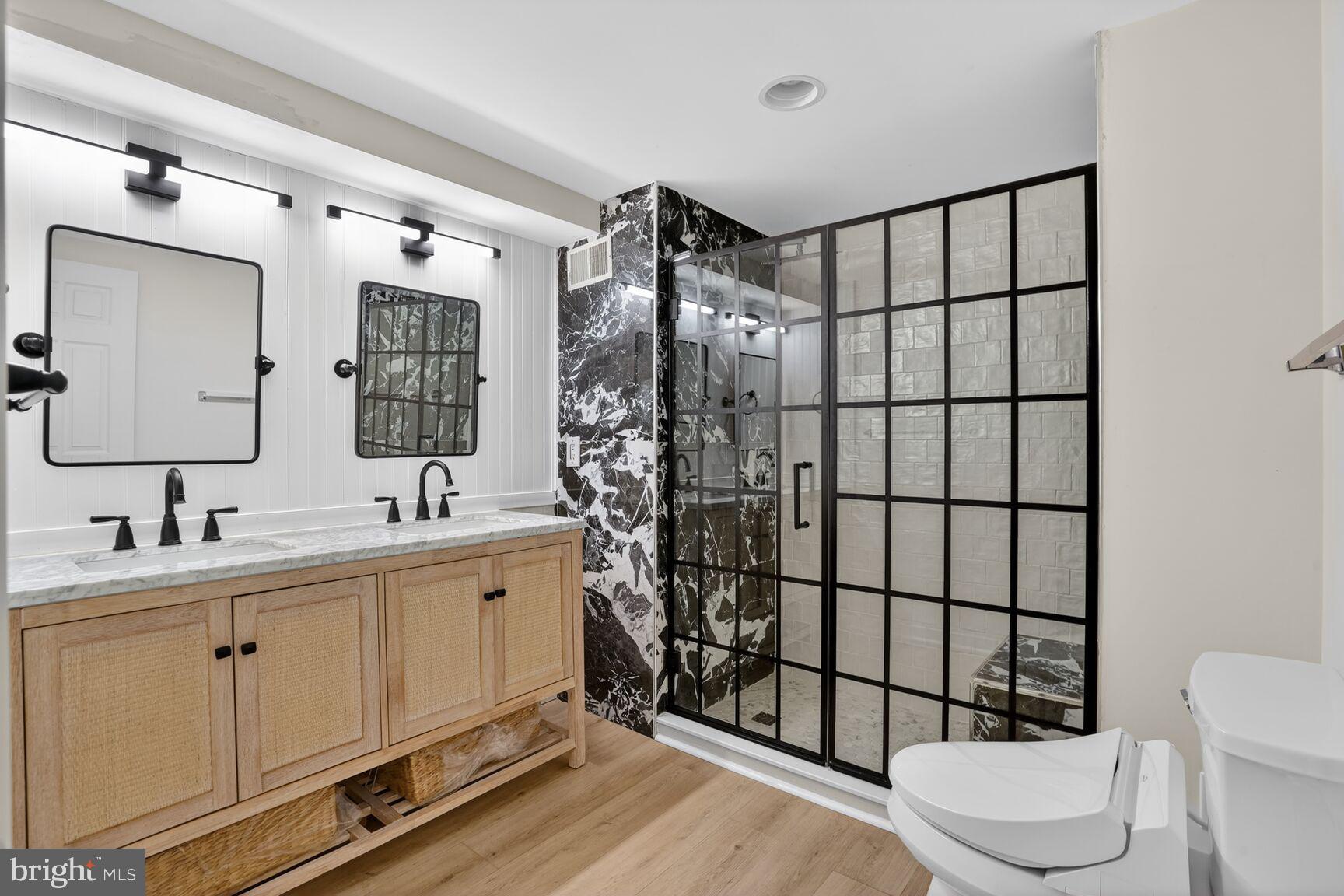 BEACON HILL - Residential