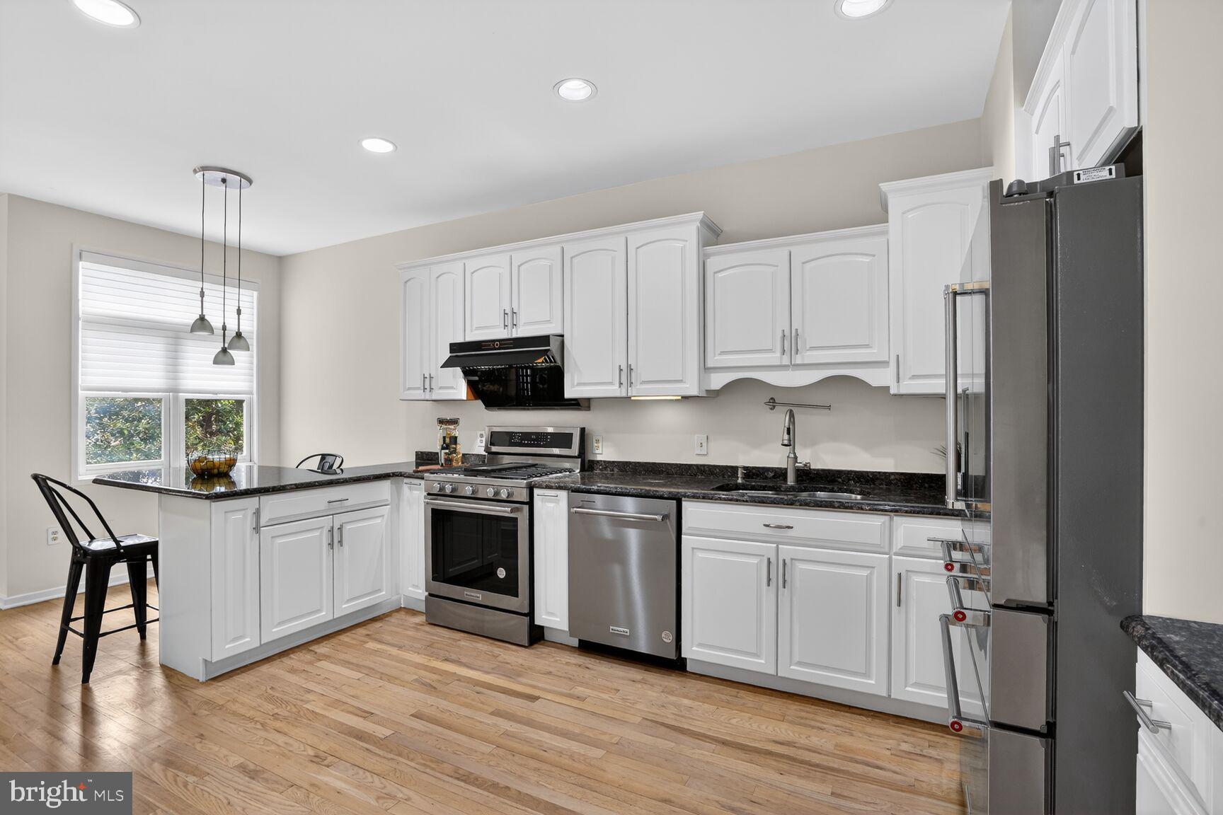 BEACON HILL - Residential