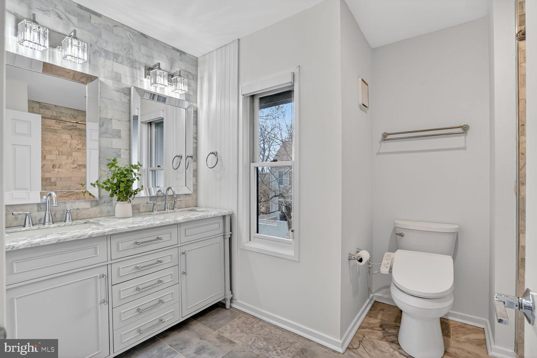 BEACON HILL - Residential