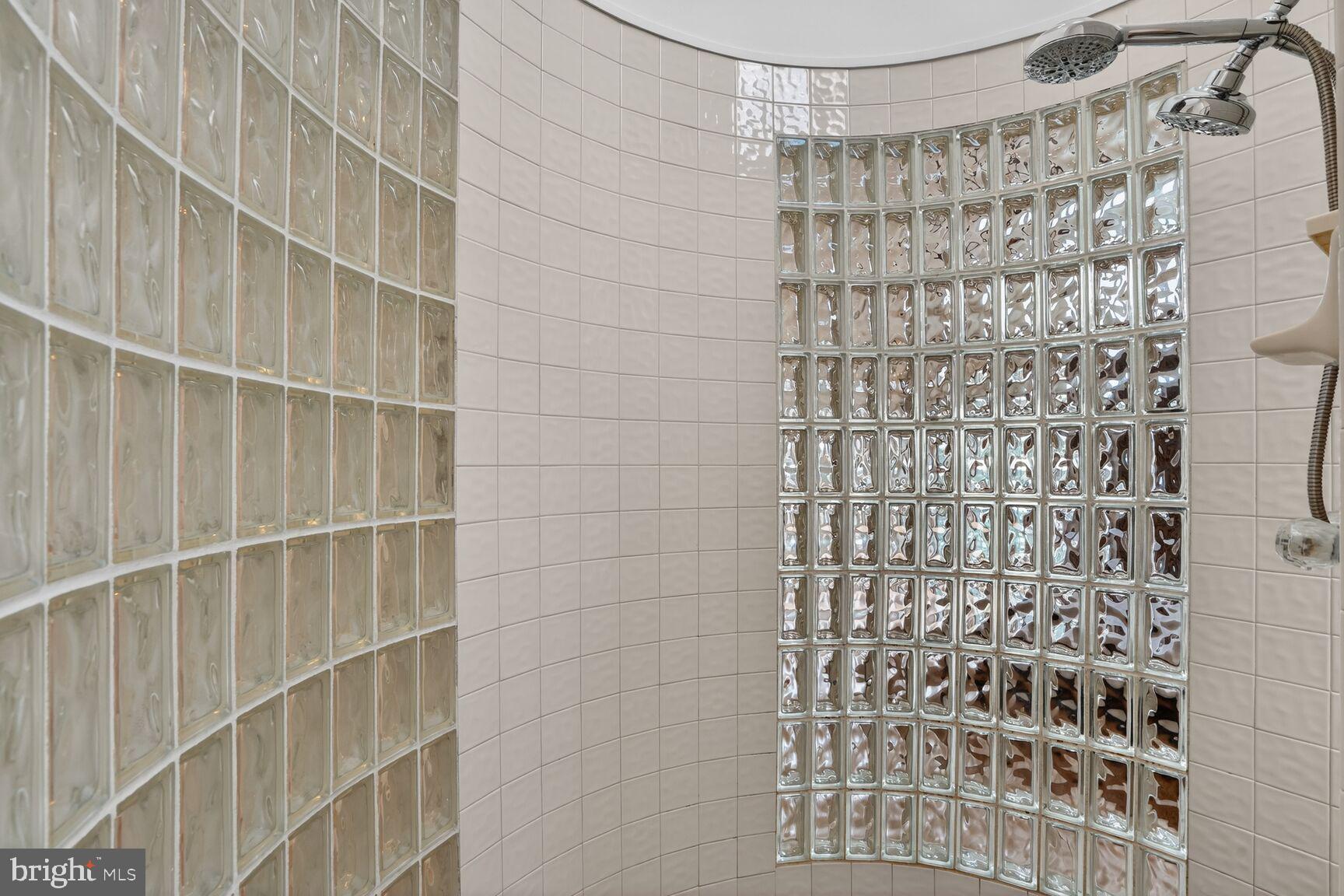 BEACON HILL - Residential