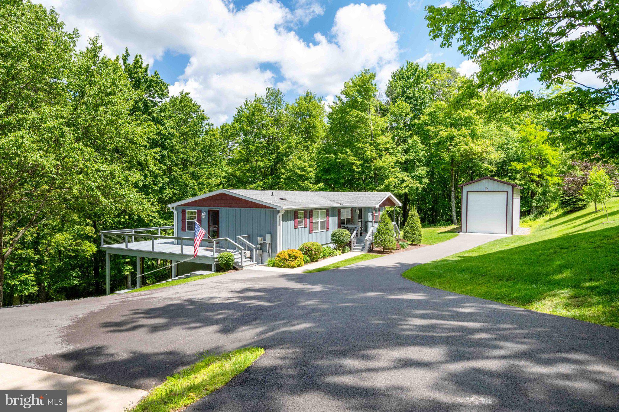 511 HILLTOP ROAD