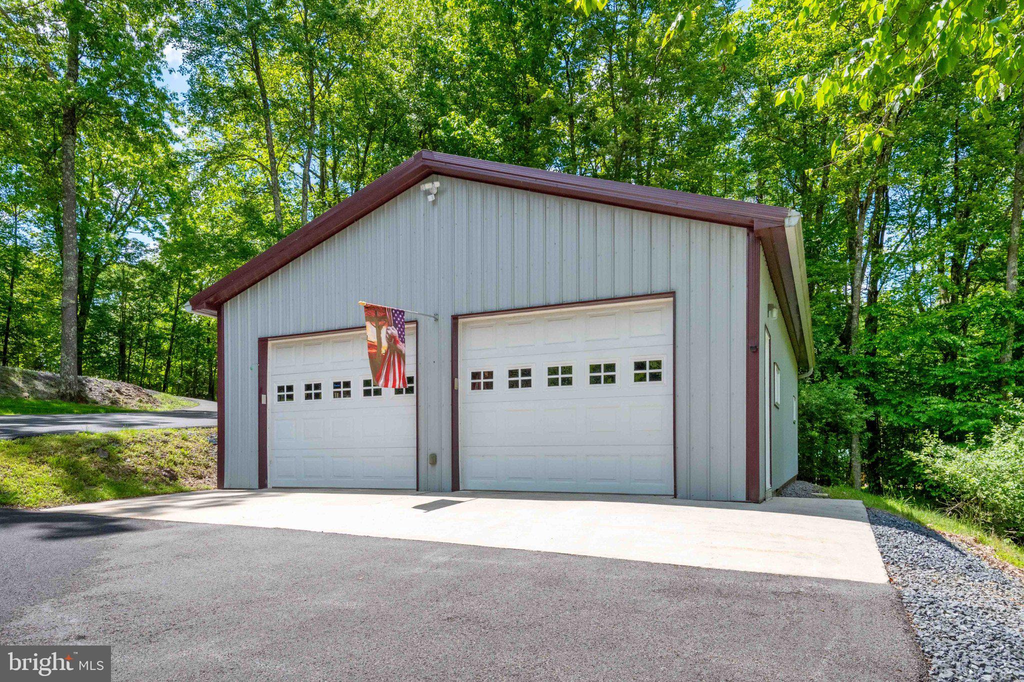 511 HILLTOP ROAD