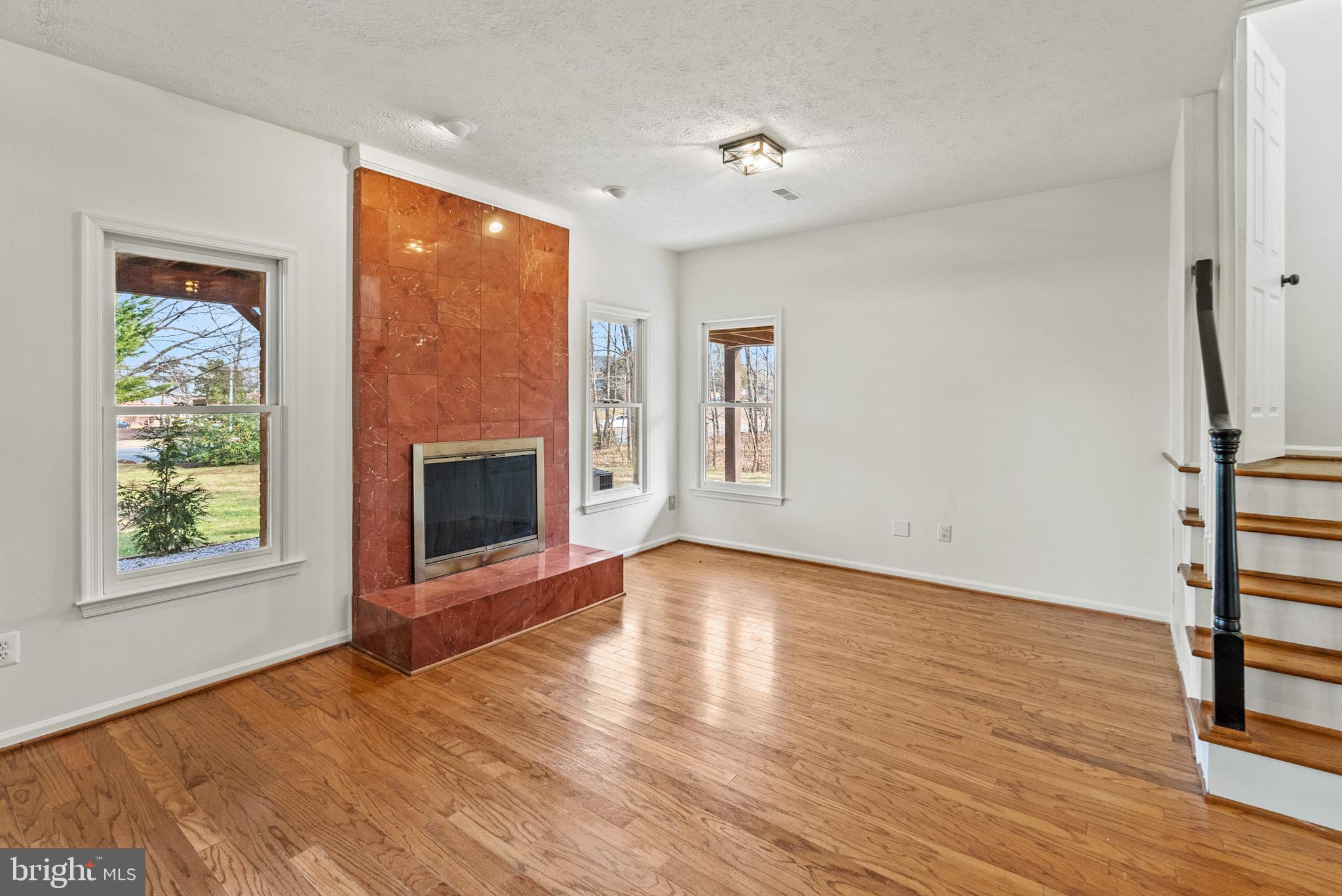 SULLY STATION - Residential