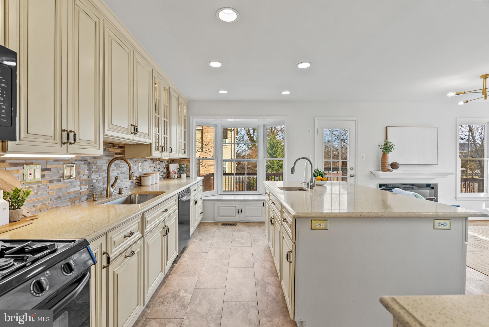 SULLY STATION - Residential