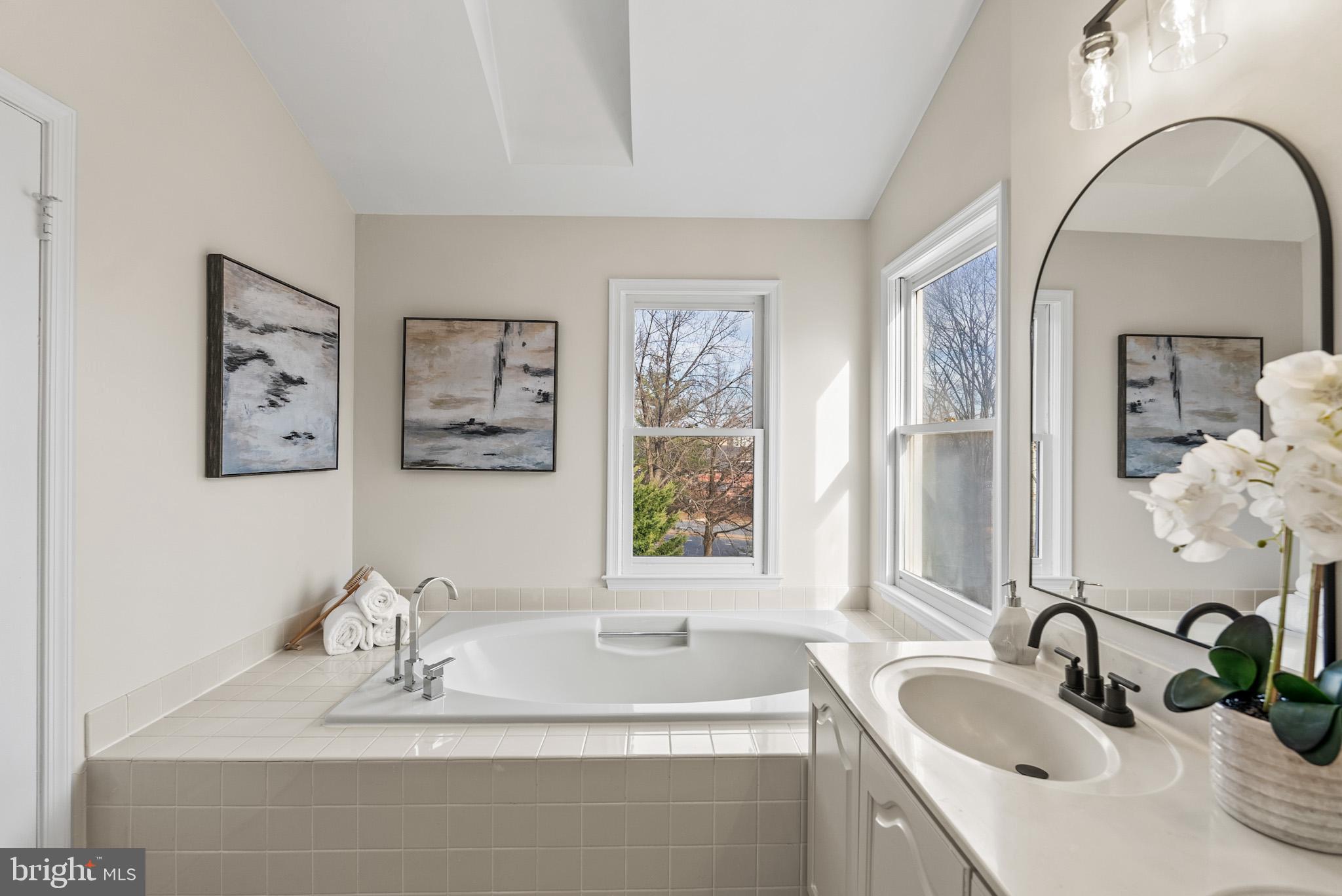 SULLY STATION - Residential