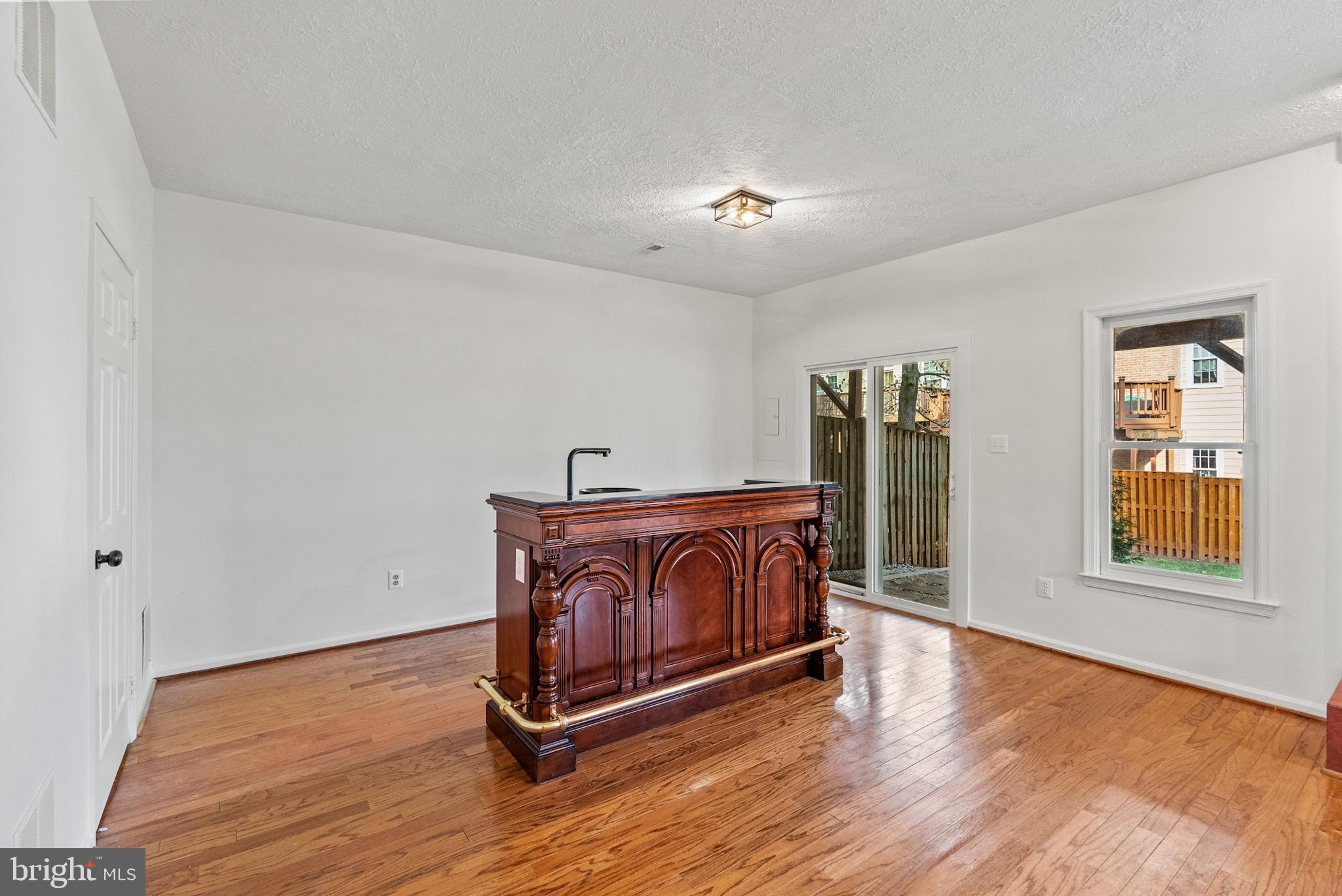 SULLY STATION - Residential