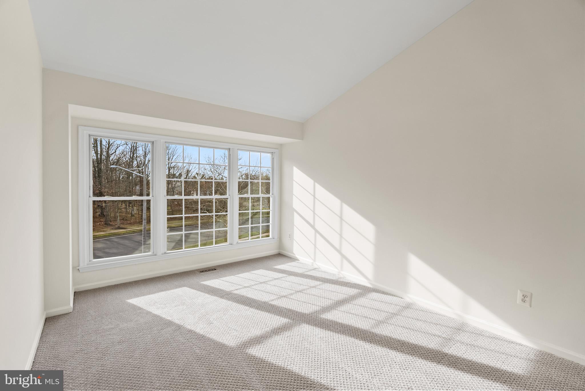 SULLY STATION - Residential