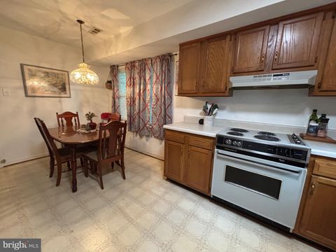 9728 COUNTRY WAY ROAD GLEN ALLEN VA 23060