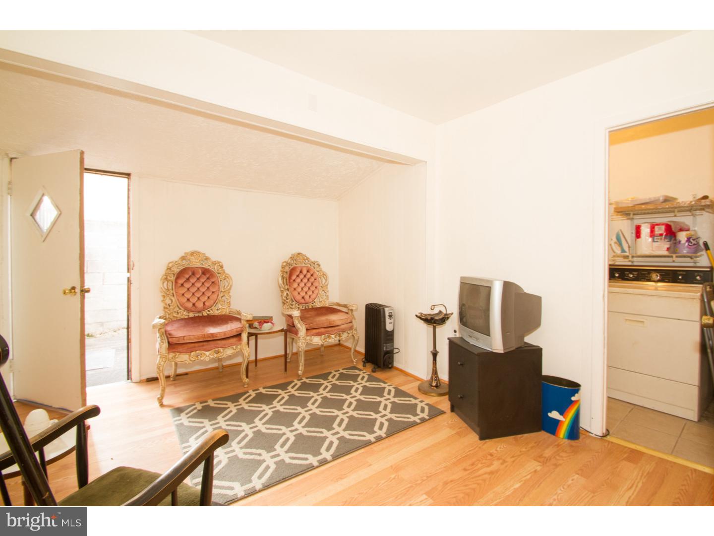 POINT BREEZE - Residential