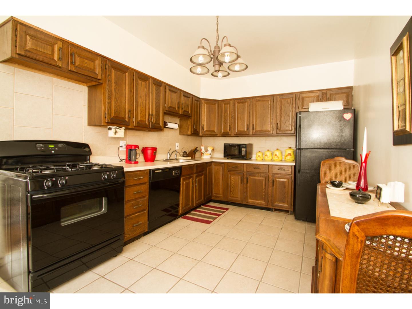 POINT BREEZE - Residential